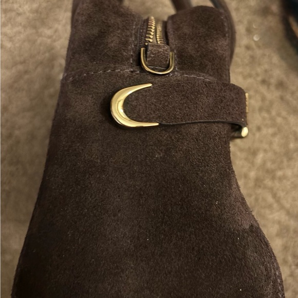 Madewell mini suede belted crossbody bag - Picture 3 of 7